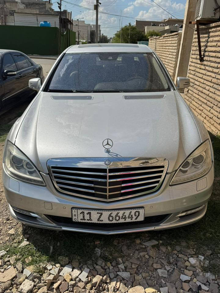 السلام عليكم الغوالي مارسدس S للبيع او مراوس
موديل 2010 فول مواصفات لارج باب طويل تحكم امامي خلفي

رقم مميز  ماشيه 90 الف كم وارد يابان سياره جديده

مطلوب مراوس F10 

رقم الهاتف ***********
