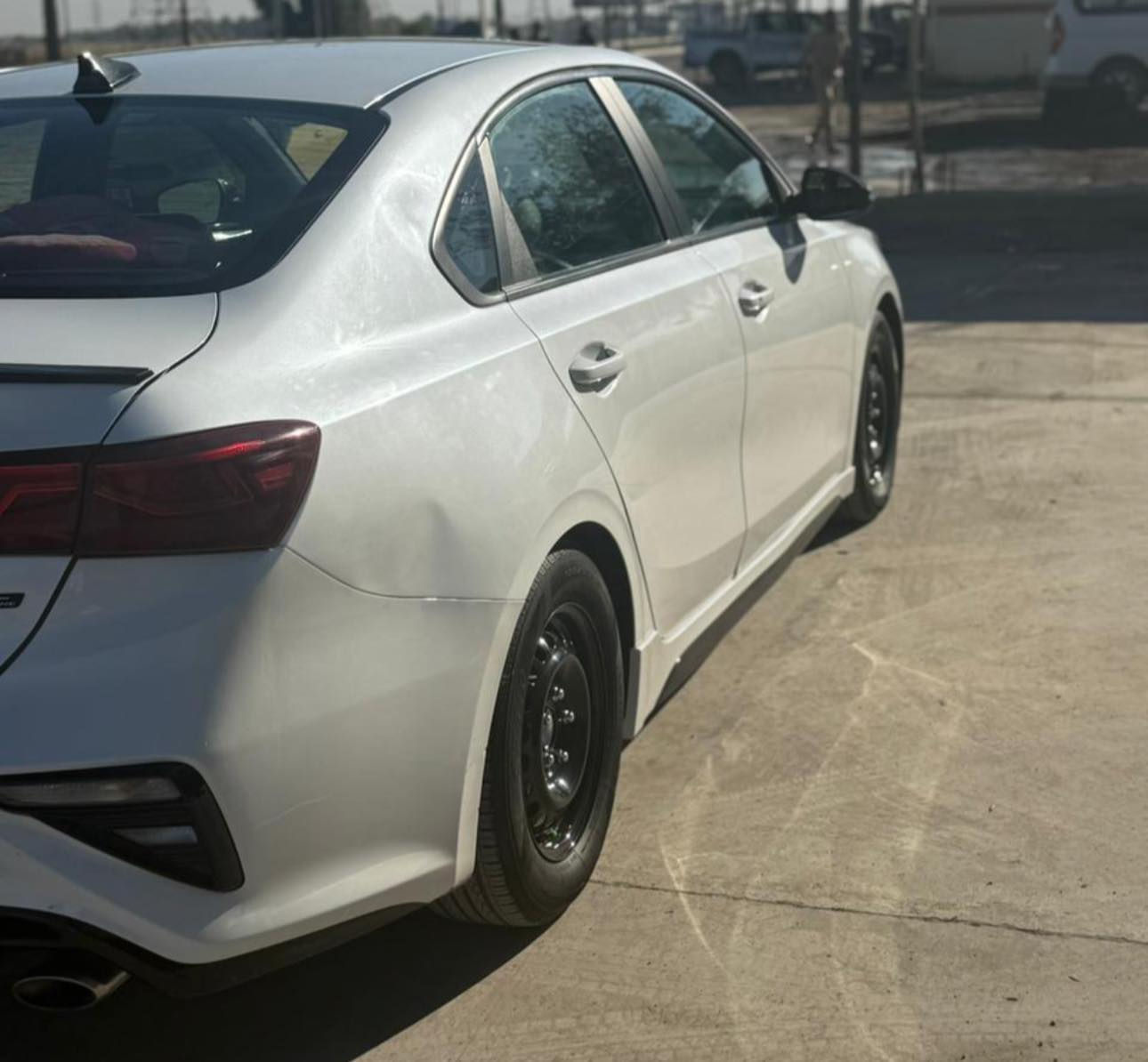 كيا فورتي (موديل 2021)🤍🔥
🚗 وارد أمريكي

🧾 فئة GT Line بدون فتحة
🛑 بدون إيرباك
💡 منظومة زينون
⛽ منظومة غاز
🛞 تخم تاير جديد
✅ سيارة جاهزة من كل النواحي
📍 رقم بغداد
🛠️ مستوردة ومصلحة ومرقمة على إيدي
🚘 السيارة مبولشة
📊 ماشية 116 ميل

📮 السـعـر ✅ لايك و تعليق يصلك بالخاص 📩

مكان تواجد السيارة: بغداد – الكاظمية
رقم صاحب السيارة: ***********
الصفحة مكلف بالنشر
