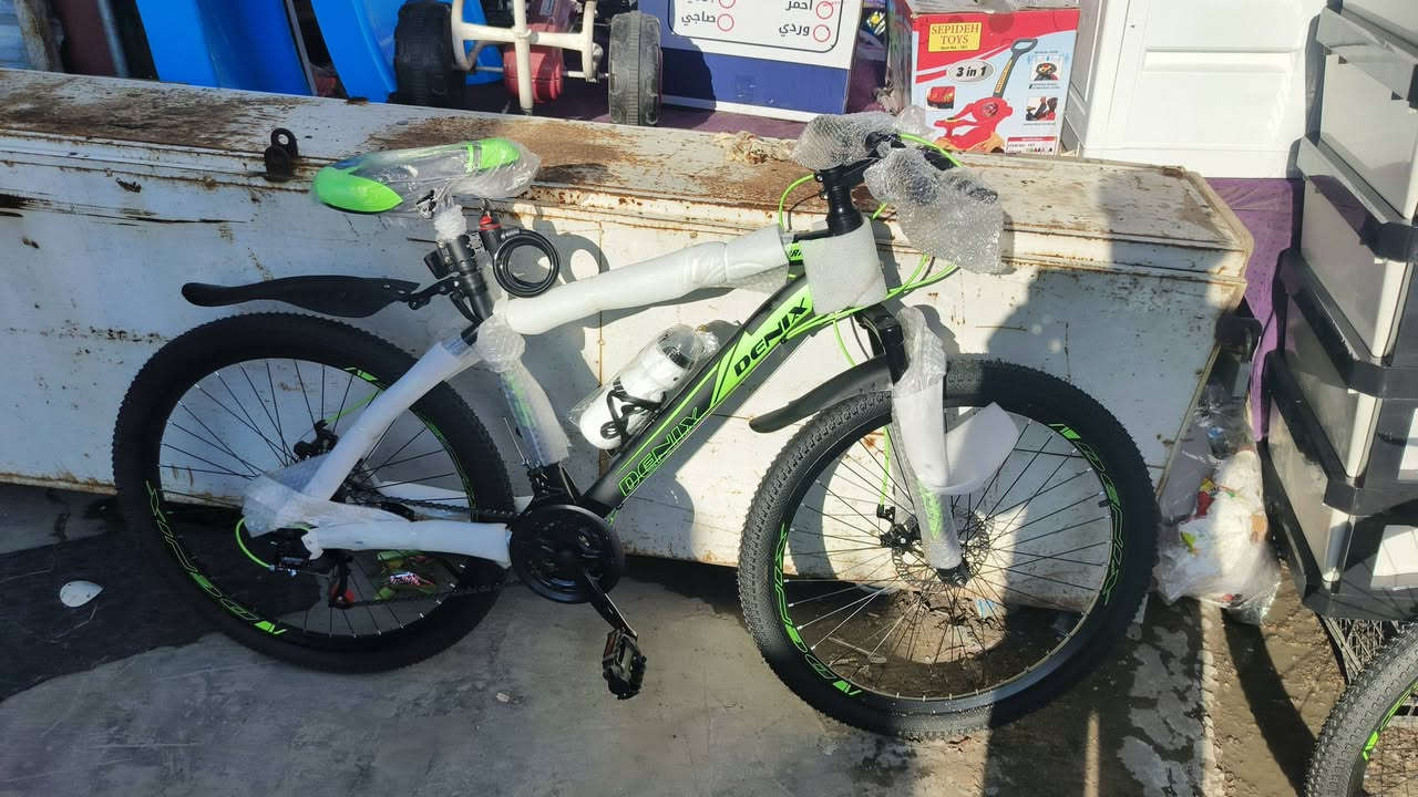 بايسكلات للبيع جدد عنوانه سوك الشرطة الرابعة البياع
للطلب التواصل واتساب*********** 
او الاتصال على ***********‬‏
متوفر توصيل عنوان المحل بغداد سوق الشرطه الرابعه
