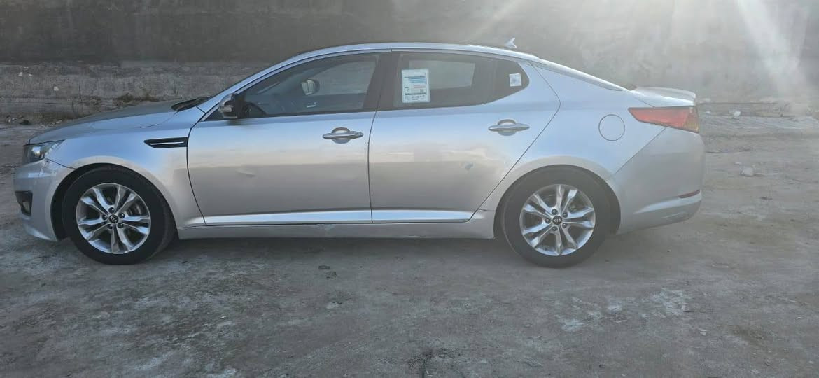 السلام عليكم
ابتما موديل ٢٠١١ خليجي فول مواصفات ماعدا البصمه
بيها ضربه بالباب الخلفي بيها سونار رقم بغداد الجديد بسمي السعر ١١٠ وبيها مجال بسيط
 للاستفسار اكثر اتصل***********
