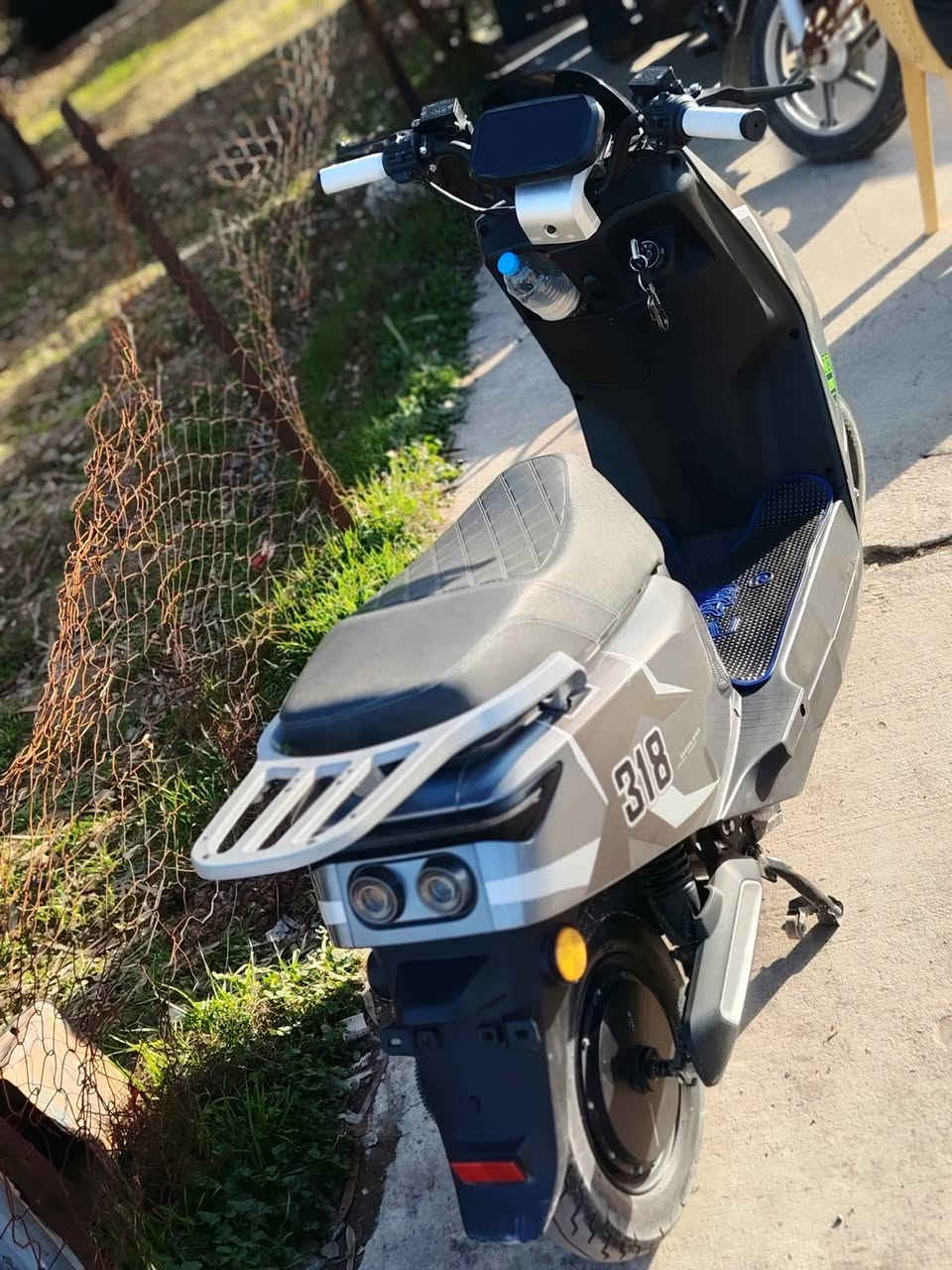 السلام عليكم ورحمه الله وبركاته 👋
بسم الله الرحمن الرحيم 🥰
اسم الماطور 318 اباجي أو ابتاشي 🥰
موصفات معروفه  للبيع  
6/1 بطاريات شرط 🥰
4/2 نمر 😍
3/مثبت سرعه 🥰
4/السرعه 99😍
5/حقيقي 70الى75. 🥰
6/نضام بارك للتوقف 😍
7/ نضام بك رجوع لل خلف 😍
8/اشاير يمين ويسار+دبل اشاير 👉👈
9/ لايت عالي ناصي 😍
10/مدخل يو اس بي 😍
11/تايات جدد اعراض 😍
12/لون  ابيض
13/اصطابات دسك ورا وكدام 🥰
14/صندوق تحت الكشن 😍
15/ قاطع دوري ⚡
16/امرايات عدد2اصليات مال شركه✈️
17/شاحنه ثقيله الاصليه 🥰
18/ملف 2500  ✈️
19/ الماطور ربع ماطصرف عليه 🥰
20/السعر 550
21/مكاني موصل مزارع زيونه قرب المرور 
22/رقمي ***********بي واتساب 👉
23/المو شراي لايدخل عل خاص 😍
24/الماطور بحاله جيده جدا 🏍️
25/تحياتي للجميع 🥰
