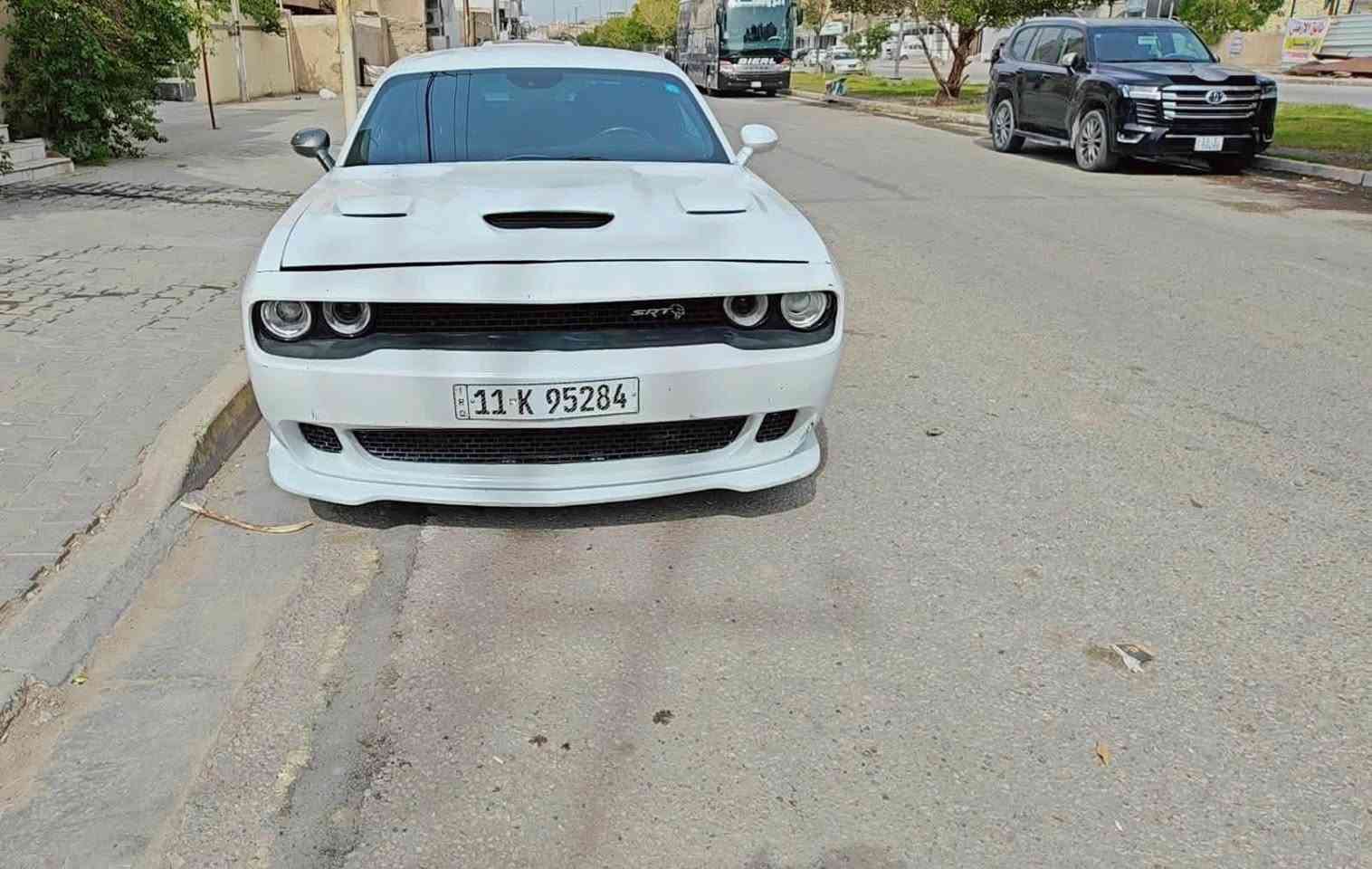 ٢٢ فول عدى الفتحه باسمي بيها٣ قطع وتعمير بالفخذه مكانها كربلاء  سعر ١٤٨ وبيها مجال بسيط ***********
