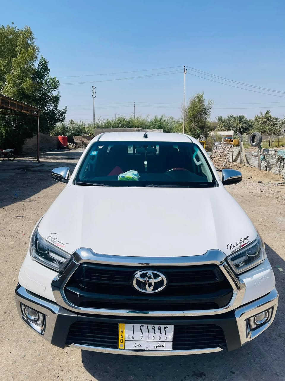 سلام عليكم
فور ويل ٢٠٢١ 
بيه فقط بنيد مبدل اصلي من سياره تفصيخ 
سياره جديده بالعافيه على ياخذه 
سعر ٢٦٥ بيه مجال قليل 
شراي اتصل على رقم ***********
سياره بسمي ثاني يوم مداور
