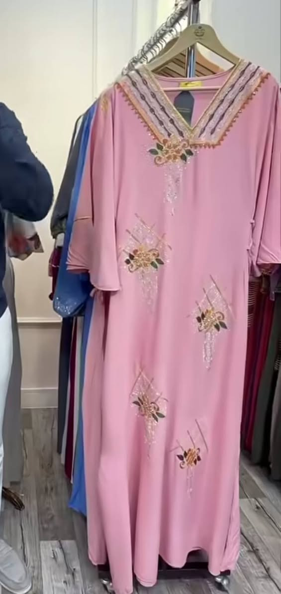 كشمير ايطالي السعر 10يوجد توصيل جميع مناطق الدورة


**إذا كنت صاحب هذا الإعلان وتريد حذفه لأي سبب، رجاءا أرسل رسالة إلى الدعم الفني**