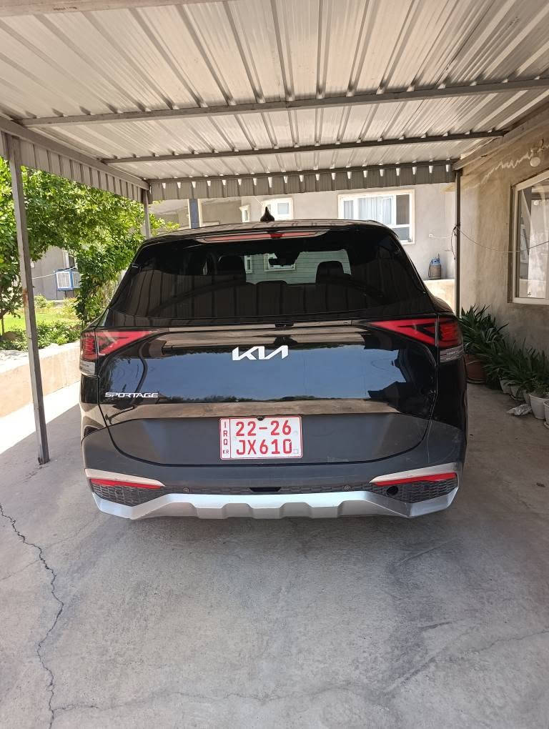 السلام عليكم 
للبيع سبورتاج اسود 2024 Lx
محرك 2.5 GDl
ماشي 26 الف ميل 
سيارة  بدون صبغ  شرط و بدون ارباك شرط 
سياره بدون تعديل شرط 
سياره بيها باب جملغ بكلير أمريكي شرط 
سياره بدون شخوط و رصعات و بقصات 
سياره بدون رقم ترقيم شمالي فقط 
تكلفة رقم 15.5 ورقه 
ملاحظة صوار حادث موجوده في المنشور 
لينك الحادث👇👇
https://bid.cars/en/lot/0-43420286/2024-KIA-Sportage-KNDPU3DFXR7246612

السعر 165ورقه ومجال قليل 
اي استفسار عن سيارة خاص 
اخوكم شلال كوردى
***********واتساب  للتواصل اتصال 
عنوان أربيل أربيل, العراق
