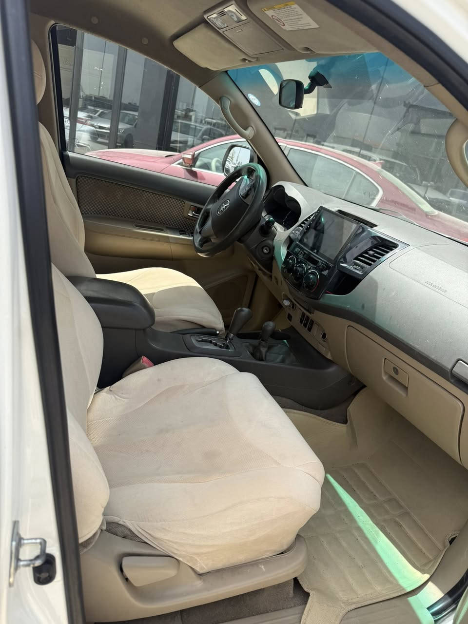 فورجنر ٢٠١٣    شریکە سردار  دەبل اکسل. بۆیاخی نیە   شوین کەلار. ژمارەی خاوەنەکەی
***********
نامە بۆ من مە نیرن. تیل بۆ ساحیبی بکەن. 
نرخی ١٨٠$
