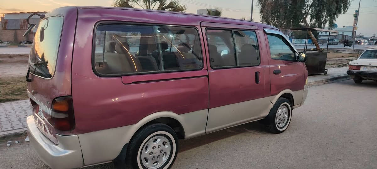 سلام عليكم كيا بريجو للبيع 
مديل 1996 بلاديه السياره ببيها صبغ قليل موضح بصوره 
شواصي جدد بس واحد بي تعمير قليل شوف العين 
 سياره جاهزه بمعنه الكلمه كبل لشارع 
كير مكينه حداديه تخم تاير باتري كهربائيات
سلف دواخل سياره مال جناي : سياره رقم مثنى نكليزي
مكان السياره نجف قضاء المشخاب

للستفسار اتصل على هذا الرقم
***********
