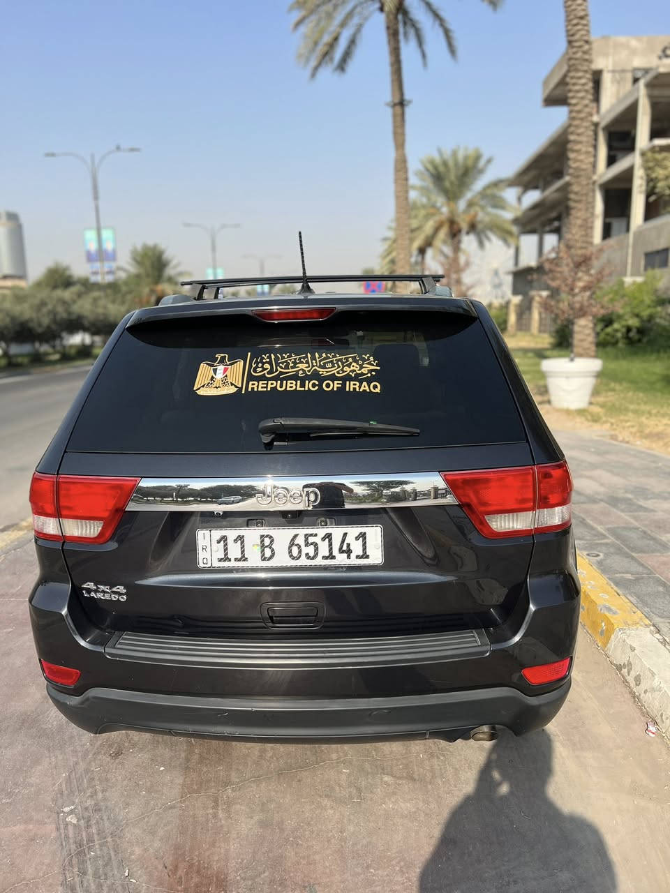 جيب موديل 2012 كفالة عامة رقم صاحب السيارة.        ***********
