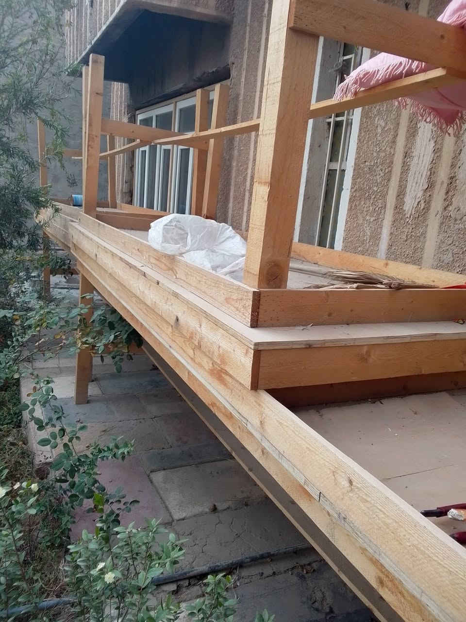 السلام عليكم متاح ميوزة بقالة  عدد ٤ حجم كبير ووسط للبيع السعر ١٥٠ الف وبيهن مجال ***********
