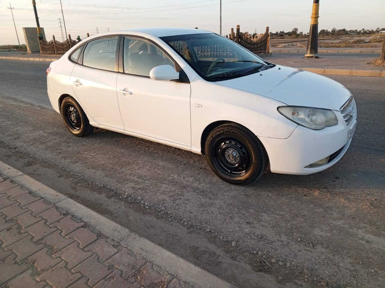 السلام عليكم لبيع انتره صابونه موديل  2010وارد خليجي بيه صبغ اربع قطع بدون دواخل مكينه 1600دكشن عالي السياره جاهزه من كلشي حداديه جديده تخم تايرات جديد مكان السياره ميسان السعر 85والشراي يتصل ***********/***********
