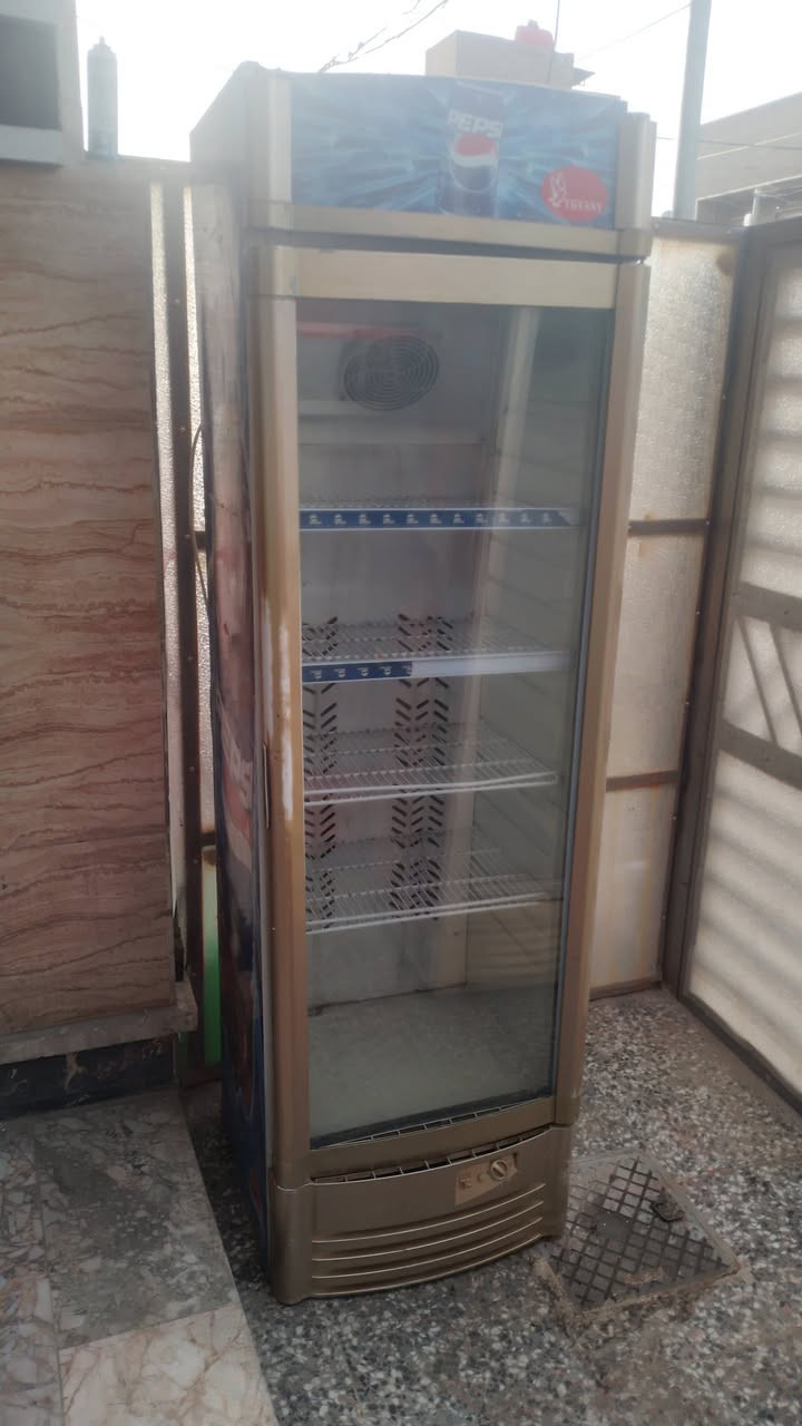 عارضة عمودية نظيفة...
شغالة عل الفحص...
شرط تبريدها فووول 
ب ١٧٥  الف
بغداد الشعب ***********
للإستفسار الاتصال واتساب او رصيد....اتصال 
ممتواجد عل النت
