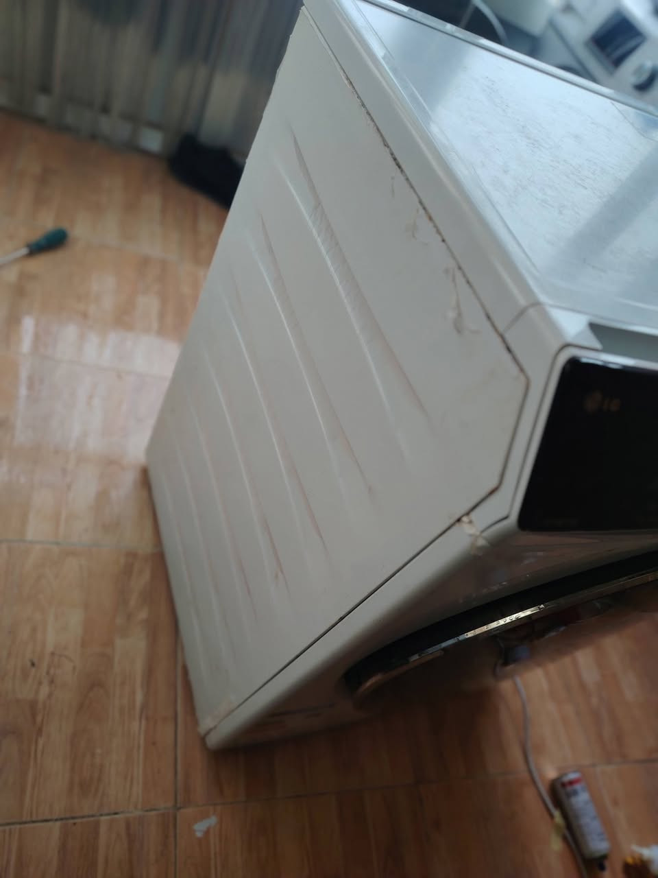 السلام عليكم ورحمة الله وبركاته
للبيع غساله الجي نوع انفيرتر اقتصادي بالتيار الكهربائي كلش نظيفه الحجم 10.5k السعر مع التوصيل 300الف يرهم مراوس بغساله عاطله
مهندس مصطفى لصيانه جميع انواع الغسالات وصيانة جميع انواع الثلاجات البخاخ والعاديه والانفيرتر


**إذا كنت صاحب هذا الإعلان وتريد حذفه لأي سبب، رجاءا أرسل رسالة إلى الدعم الفني**