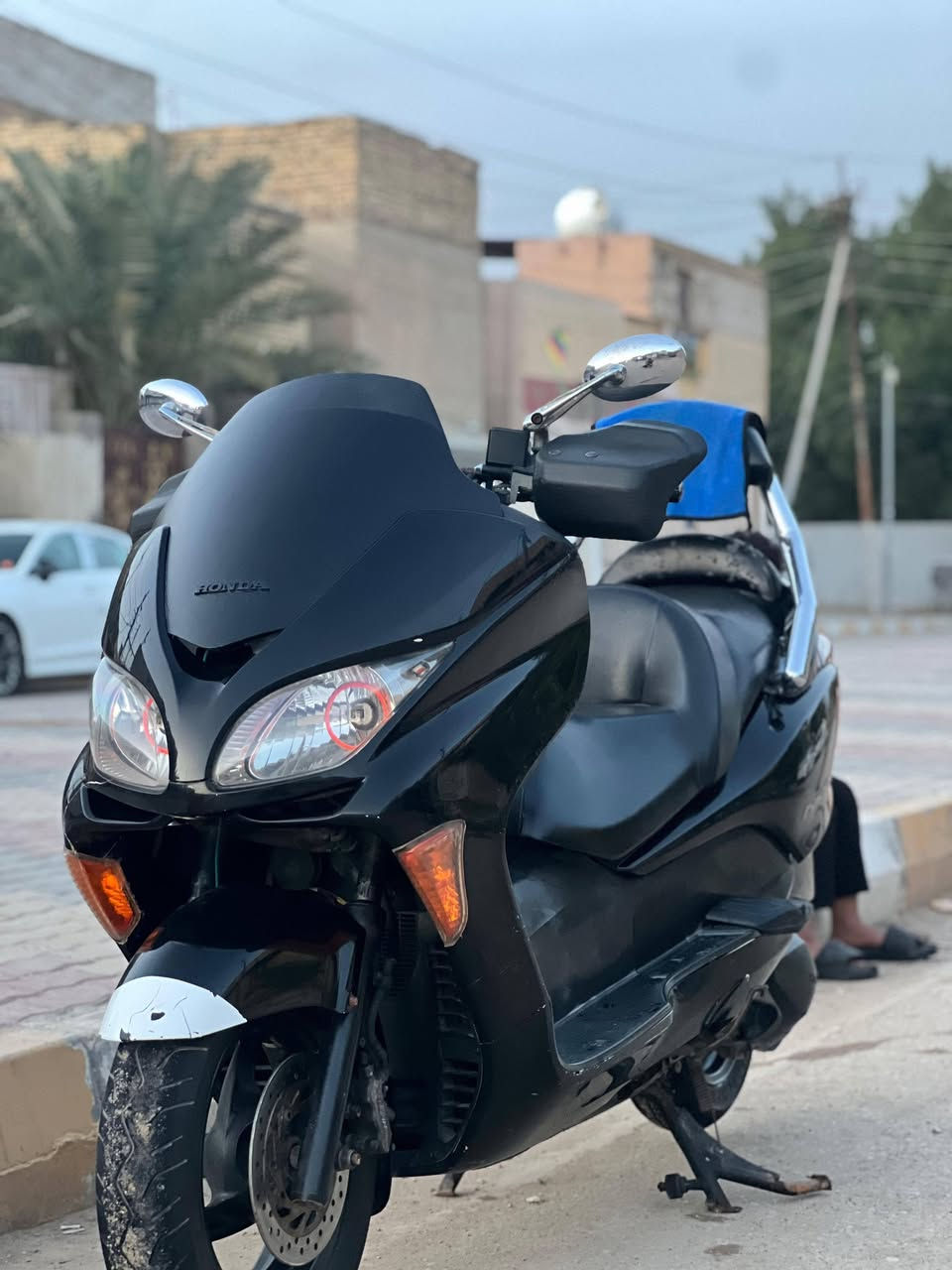 فورزه 09 دراجه نضيفه مامفتوحه شرط
مواصفاتها 
أربع وضعيات قياده 
كير ٧ نمر 
Abs 
كامره 
شاحن موبايل 
تدفئة يدات 
عدسات لد 
منظومة زنون 
سايد بريك 
كلوب جنطه 
وبيها تزويدات سبايدر ومرايات وواقيات يدات 
للاستفسار *********** وبالخدمه
