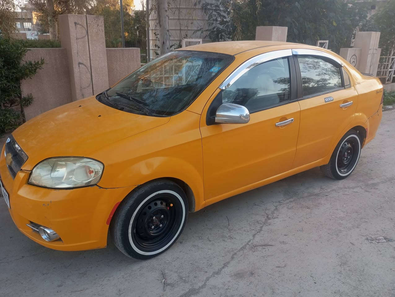 سلام عليك
افيو موديل 2007 مشروع 
موديل 2007 سنوي بسمي 
تبريد ططفية كاربايات 
دفتر بنزين 
سعر 38 
***********
