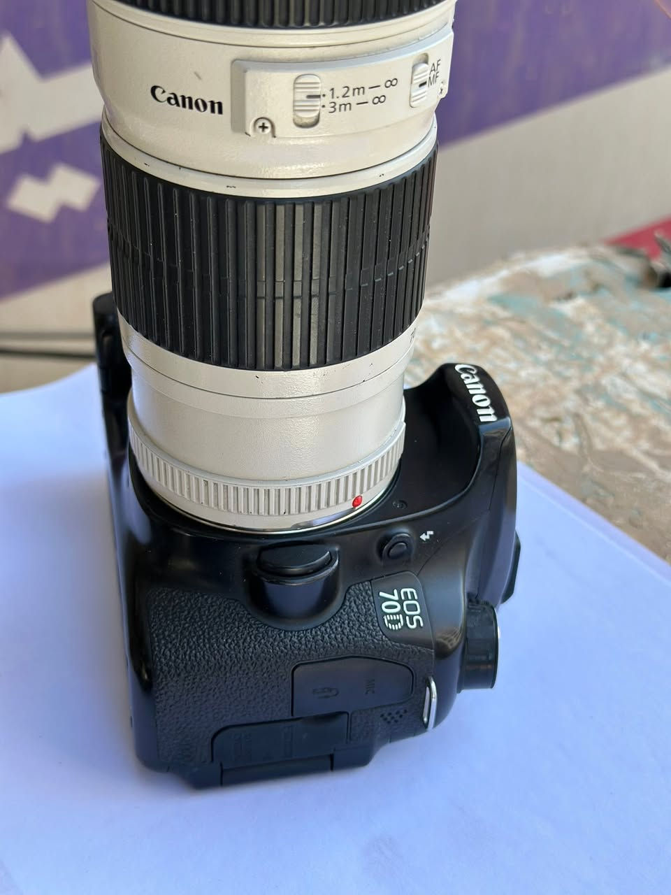 للبيع كاميرا كانون 70D مع عدسه 70-200 فتحه 4 ملحقات كامله حقيبه ورام وشاحنه وحزام  
للتواصل *********** 
السعر 750 الف 
مكاني بغداد وتوصيل موجود
