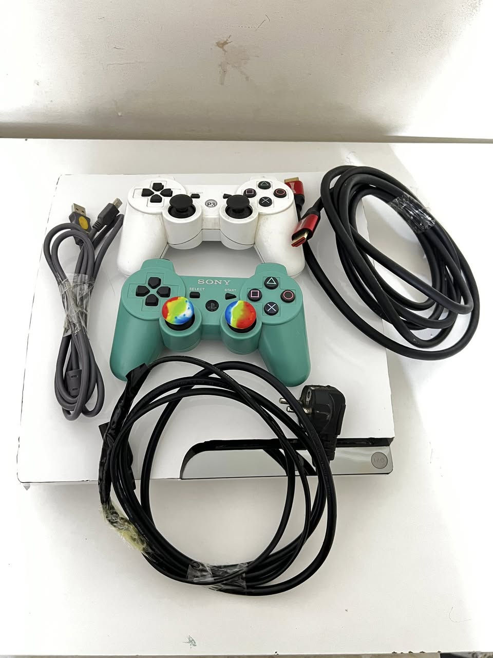 بلي 3 للبيع نضيف مثل ما تشوفون طبعا اني مغلفه لون ابيضّ  كامل ملحقات ويا اثنين يدات مكاني ديوانيه سعره 95  وبي مجال بسيط


**إذا كنت صاحب هذا الإعلان وتريد حذفه لأي سبب، رجاءا أرسل رسالة إلى الدعم الفني**