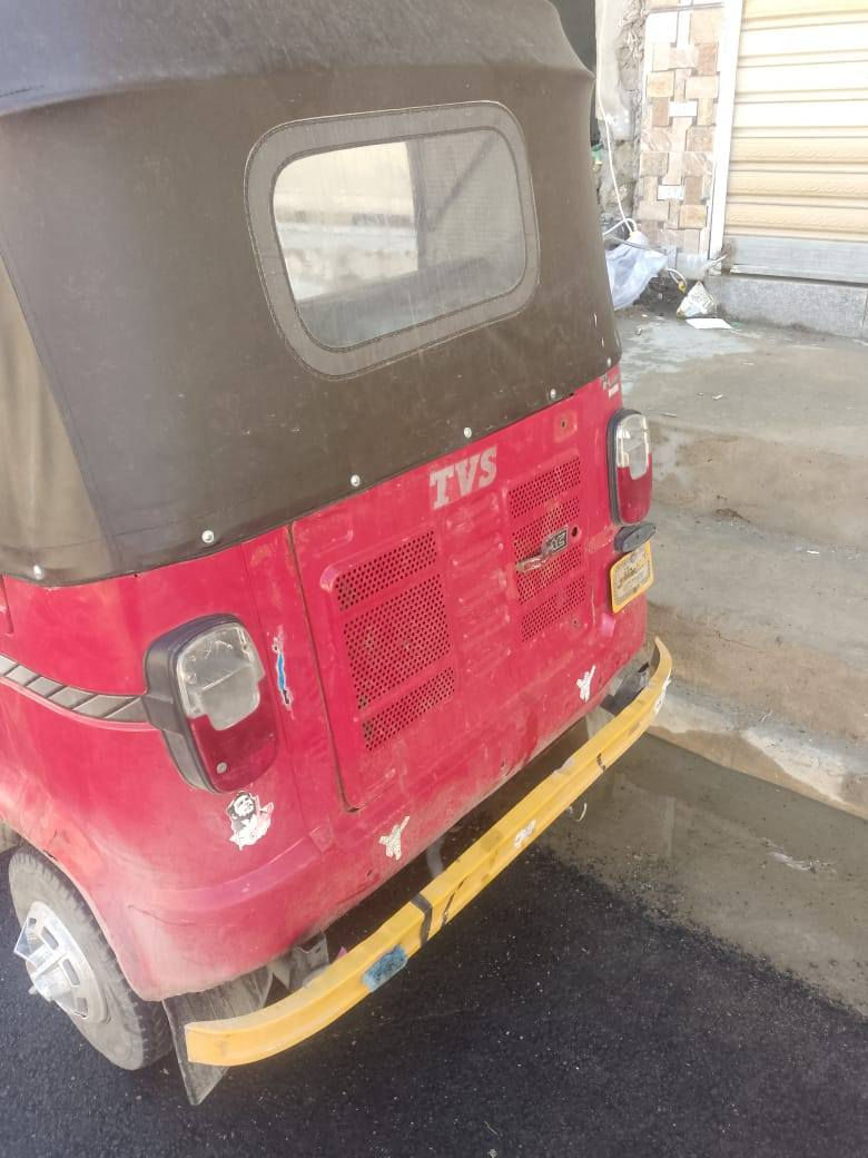 السلام وعليكم للبيع تكتك 19 بيها مكينه مال22 سعر 2700
رقمي***********
