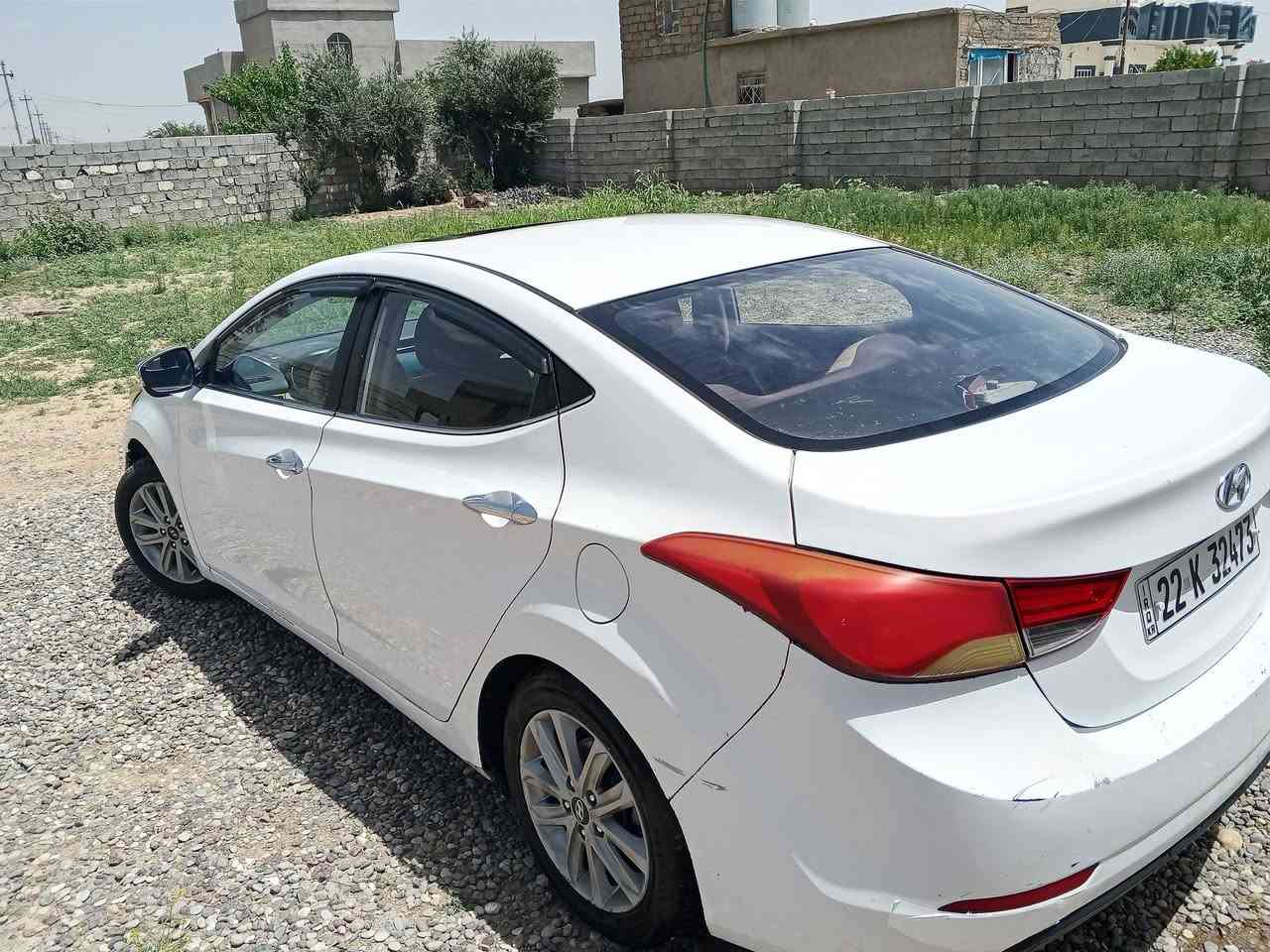 للبيع هونداي النترا 2015
ترهم مقدمه ترهم معارض 
ضرر 4 قطع بدون دواخل 
نضافه 80%100
***********
