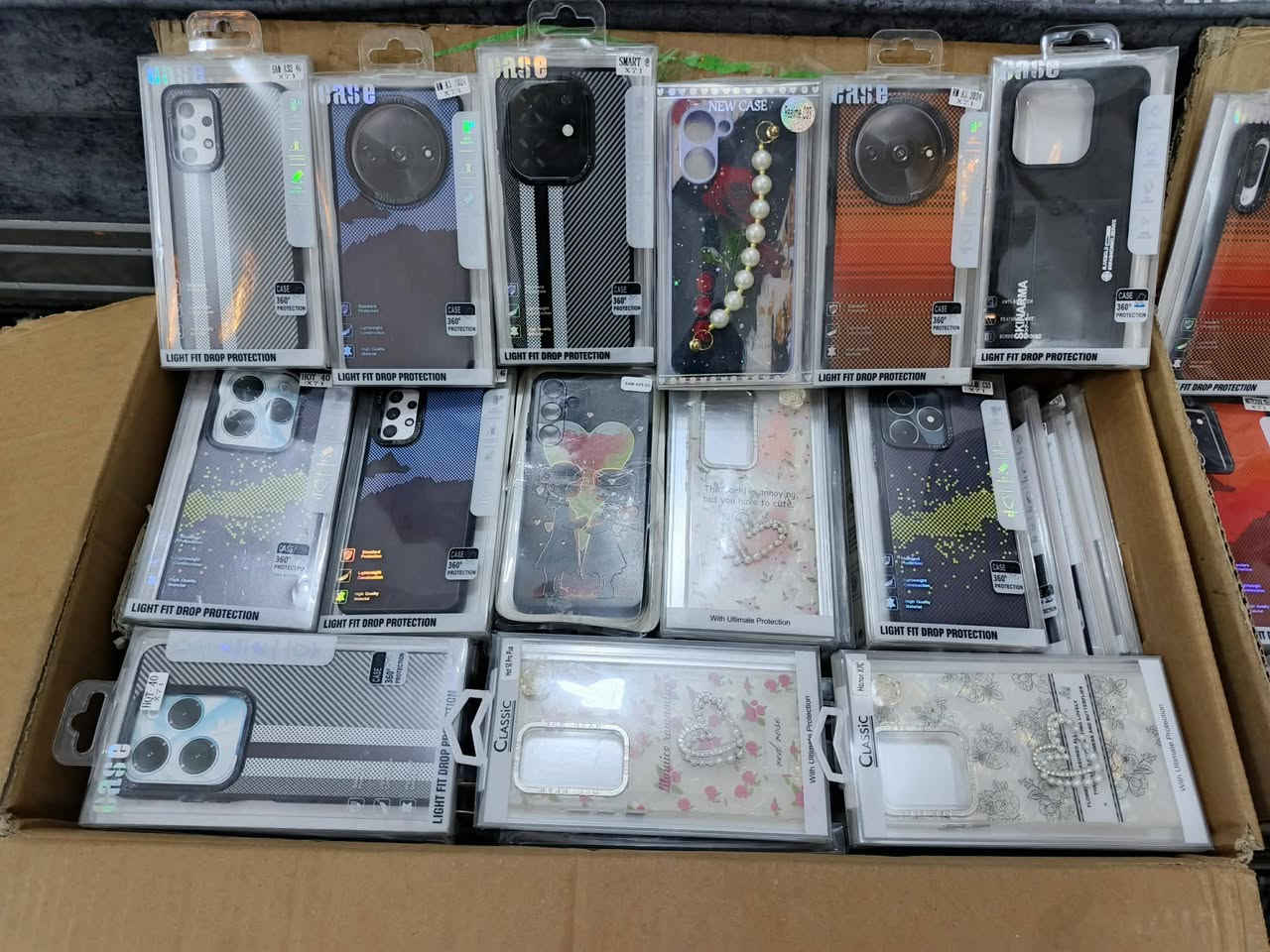 للبيع للبيع
يبلاش يبلاش يبلاش 
حافظات اجهزه موبايلات منوعه اشكال الانواع 
تعزيل محل 
ابيع بيع شلع 
حافظات اكياس +حافظات علبه 
مرتبات كلش 
عدد الحافظات 800 حافظه 
السعر (125) الف 
مكاني الفلوجه 
الاستفسار الإتصال ع الرقم 
***********
