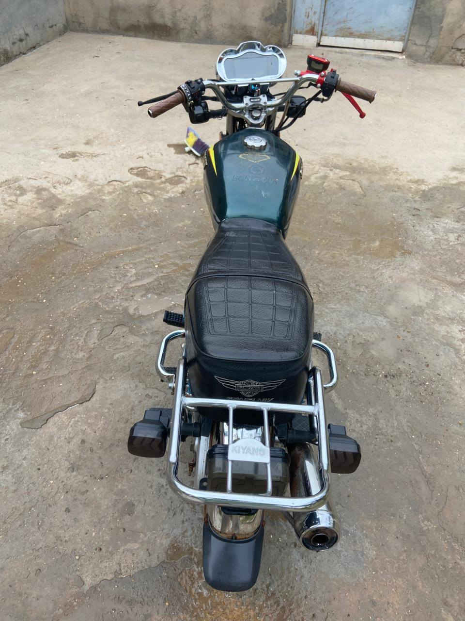 سلام عليكم دراجه للبيع تايكر 2024مكاني حله ابو غرق السعر 650وبيه مجال ***********
