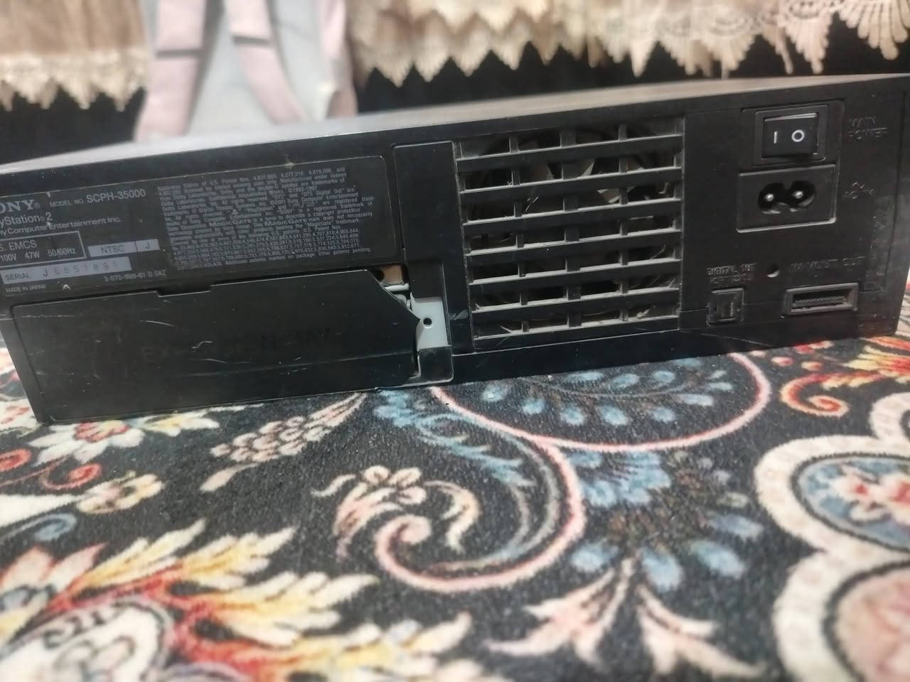 بلي نضيف موضح بل صور يجي كامل ملحقاته مع ثنين يدات معا هارد 32كيكا مع هارد تخزين مع 40لعبه او أكثر رايده ب 50 خدمه توصيل 5


**إذا كنت صاحب هذا الإعلان وتريد حذفه لأي سبب، رجاءا أرسل رسالة إلى الدعم الفني**