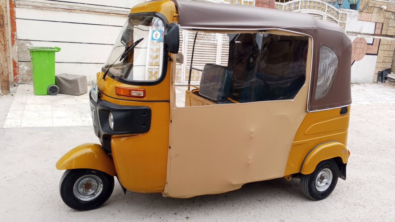 س
سلام عليكم شباب تكتك مديل 21 رقم سنويه تكتك نظيفه مكاني حيور رقم ***********
