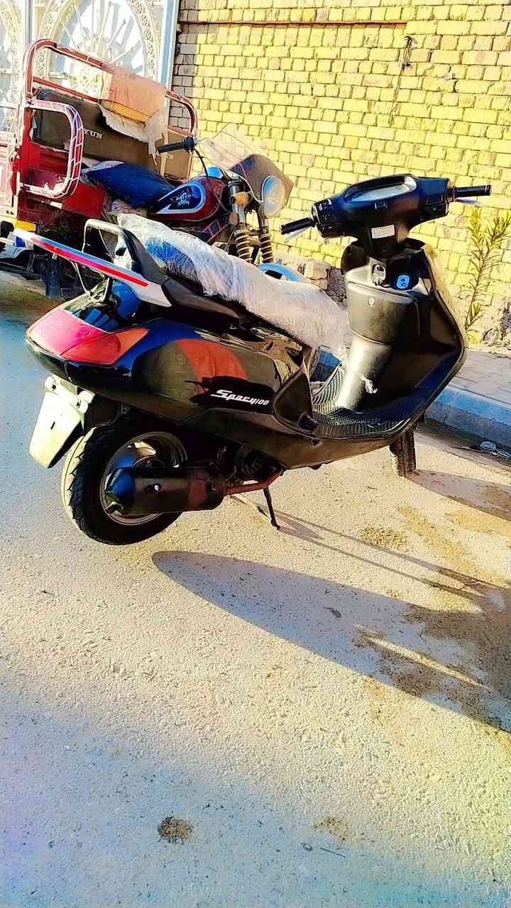 سلام عليكم دراجه سبيسي ياباني  للبيع
الدراجه خير من الله مفتوحه مره وحده الدراجه نضافته ٩٠بل كفرات اصليه نكره سلف هندر دبل اشاره لايت عالي ناصي السعر ٦٢٥ وبيه مجال مستعجل عليه


**إذا كنت صاحب هذا الإعلان وتريد حذفه لأي سبب، رجاءا أرسل رسالة إلى الدعم الفني**