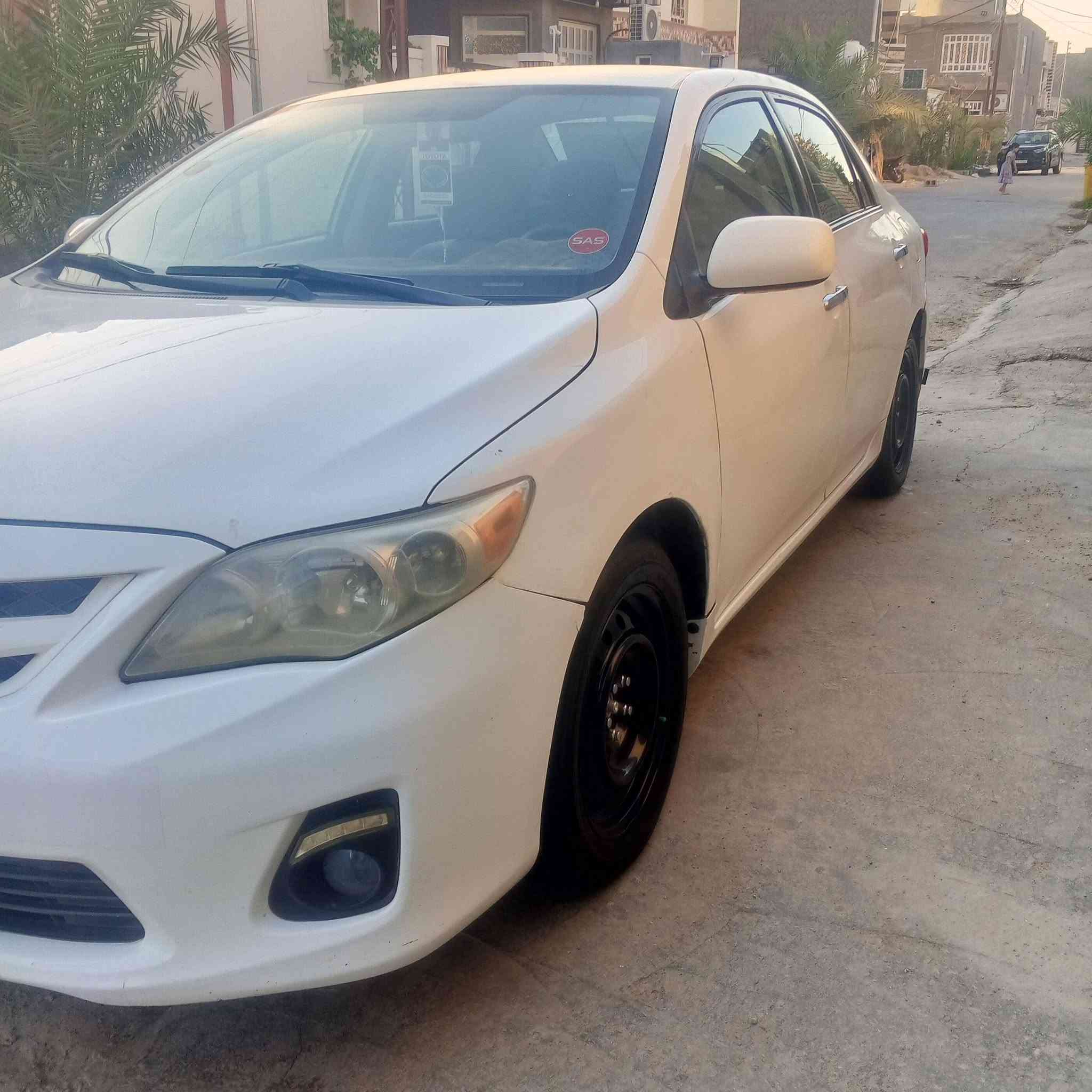 سلام عليكم كورلا موديل 2011امريكي ضرر باب العبري مبدل بلادي بدون صبغ بدون دواخل مكفوله من التبديل عدا الباب سياره جاهزه ماناقصهه اي شي السعر 110وبيها مجال مكاني ابو غريب الشراي يتصل ***********
