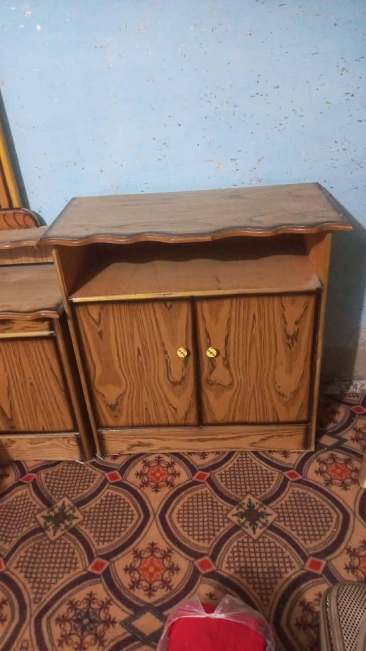 غرفه مامستعمله للبيع ٧٠٠
***********
