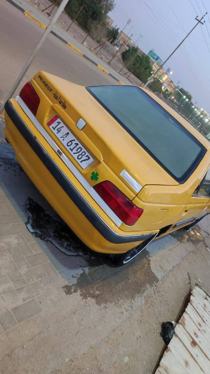 بارس موديل 15 جاهز محرك وكير وكهربائيات وتبريد سنويه مجدده ل30 مصفره هيئه وغرامات مصبوغه حزام جماليه السعر 45 العنوان بصره تنومه نهر حسن شارع البراجعه *********** البصرة, العراق
