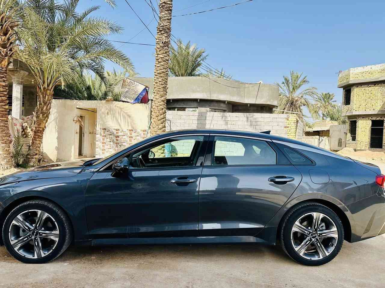 يالله
كي 5 موديل 2023لون فيلي 
فول مواصفات ١/١
مرقم معوقين مثنئ 
المسافه المقطوعه ١٣km
مكينه ١٦٠٠تيربو 
السعر ١٦٨وبيه مجال 
السماوه الرميثه معرض رسول ال ماجد 

الاستفسار التصال وتساب 
***********
