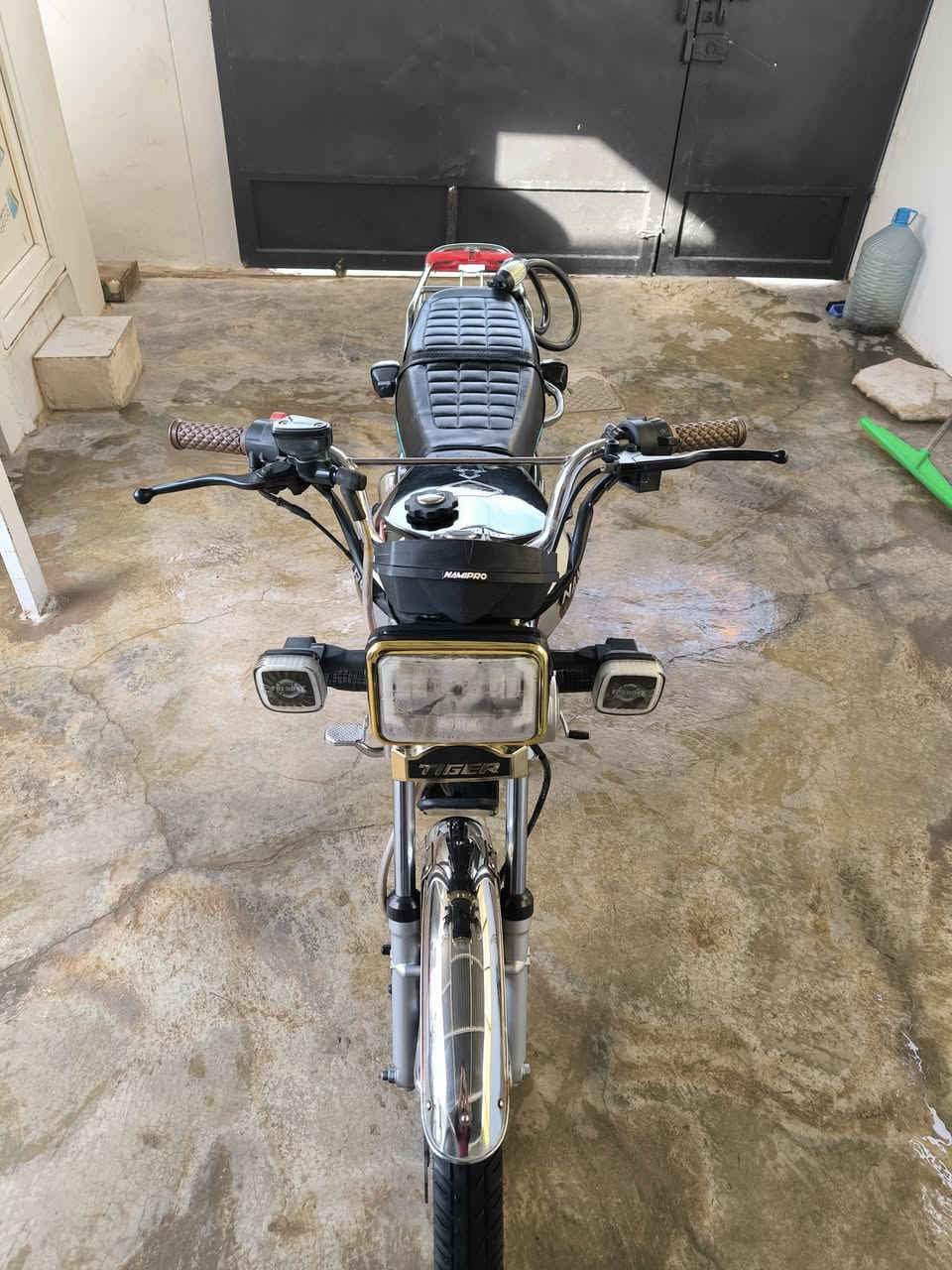 السلام علیکم
للبیع فقط
سی جي نامي برو هونزدا مودیل 2025 اخو جدید
 محرك 150cc 
تشغیل عن بعد + بصمە + سلف + هندر
کهربائیات شرط + دشبول الکتروني

سعر 700قفل لحد یراسل او یخابر  للمعاملە
رقم ***********
عنوان : کرکوك بنجاعلي
