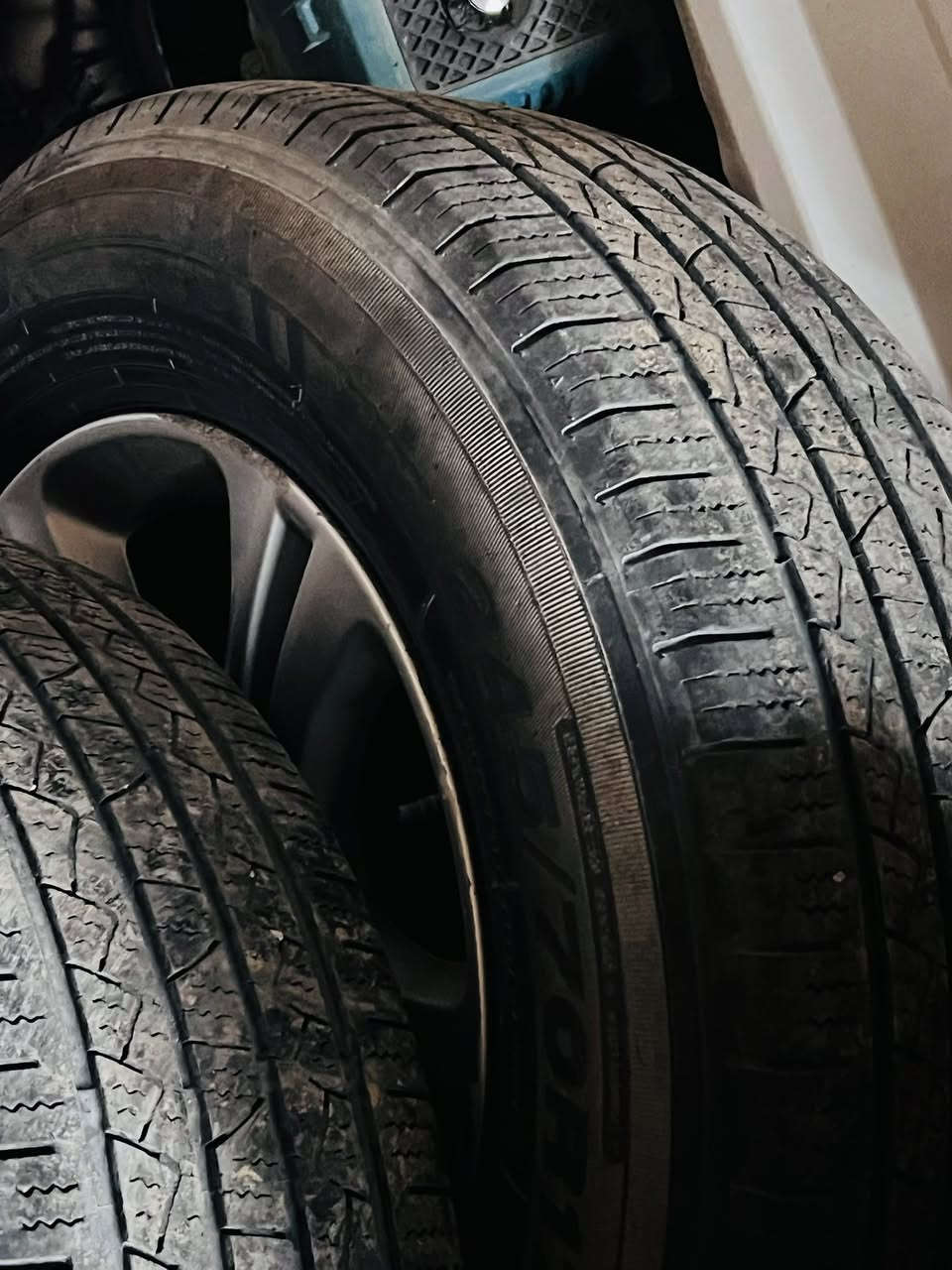 عدي تخم ويل وتاير مال فورد اكسبلور الاصلي مال سيارة
واطار وشاشة كاملة


**إذا كنت صاحب هذا الإعلان وتريد حذفه لأي سبب، رجاءا أرسل رسالة إلى الدعم الفني**