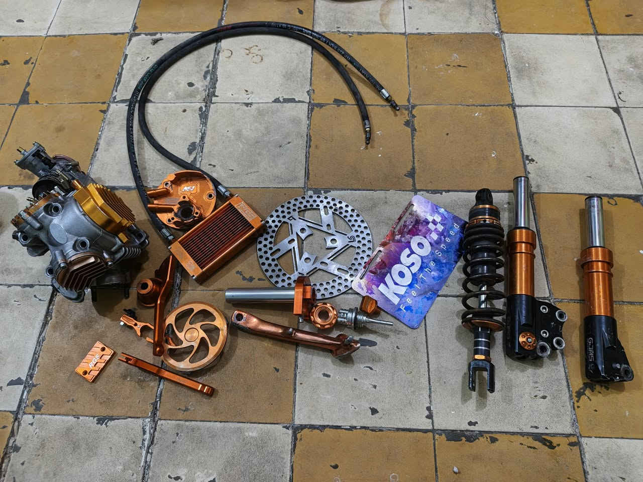 سلام عليكم غراض ماكس للبيع شلع
بسعر مناسب كور بصمة يشغل ٦٣ . ٦٦
صدر قزم بلادي شرط النعومة 
***********
