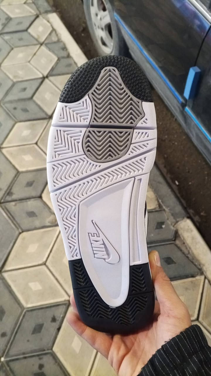 العنوان الاعضميه شارع الضباط
يوجد خدمه توصيل وهاذه رقمي ***********
سوبر كريمه اصليات لقطع مختلفات وجدد كلش
