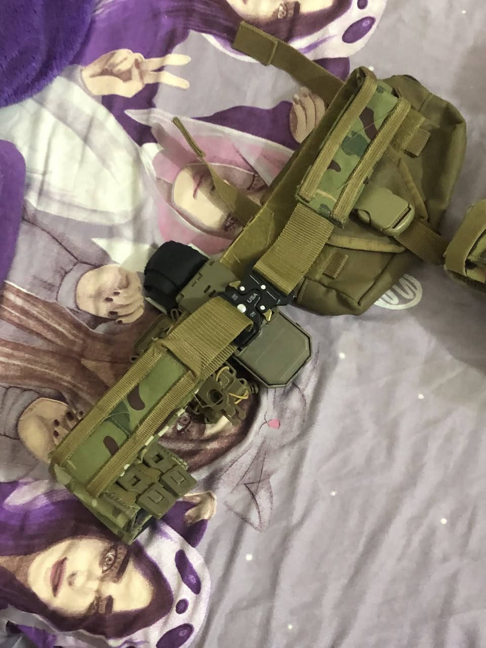 السلام عليكم
درع مولتكم اصلي امريكي  ومشلح للبيع او مراوس درع صحراوي اصلي ايمرسون الدرع جديد اسبوع واحد مستعمل


**إذا كنت صاحب هذا الإعلان وتريد حذفه لأي سبب، رجاءا أرسل رسالة إلى الدعم الفني**