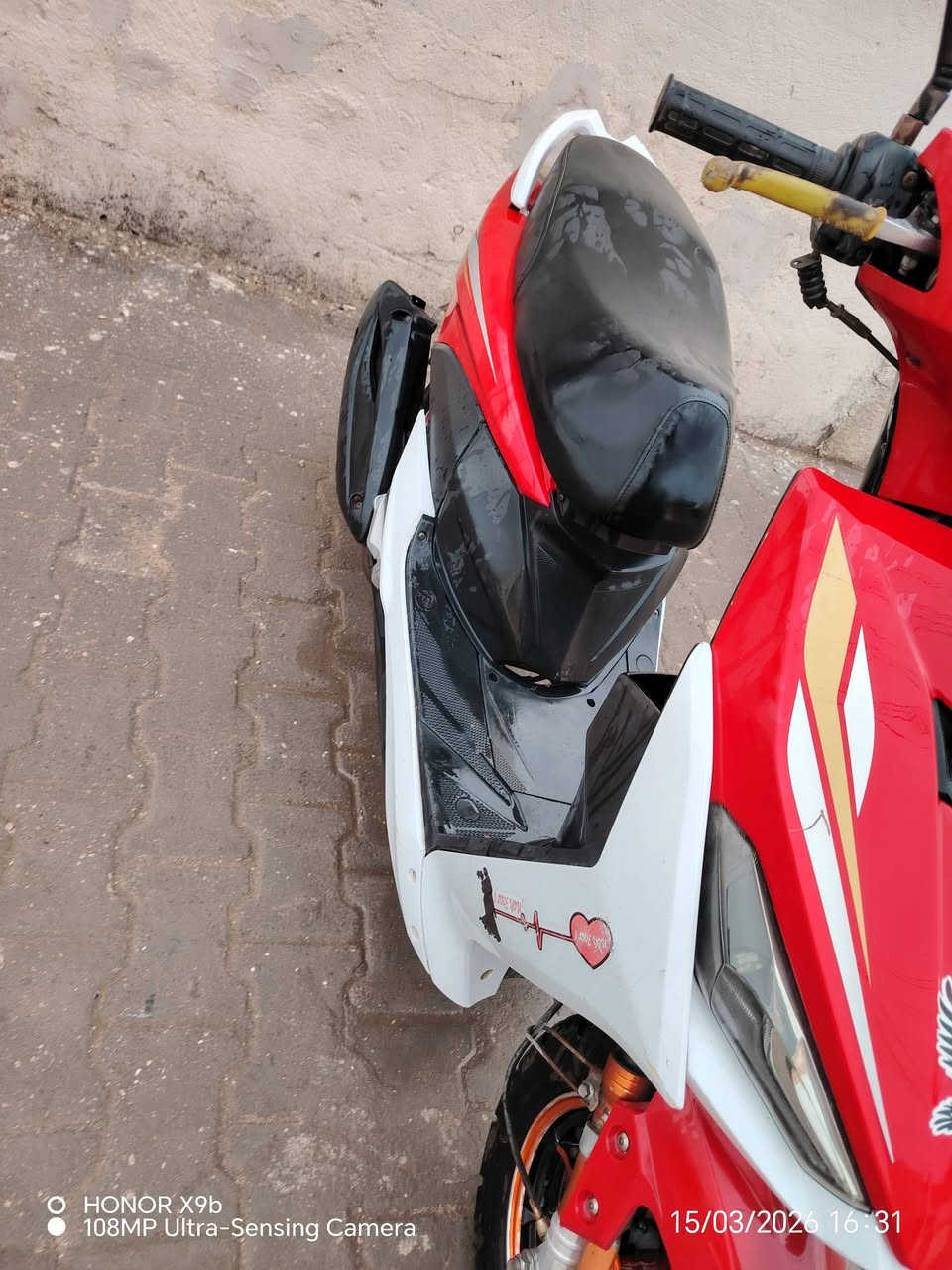 دراجه ماكس برغي مامفتوح بيهه *********** سلف لايتات اشاير كيج سرعه وبانزين شلعه ومعدل احلى من الصور سعرهه 375 بيه مجال
