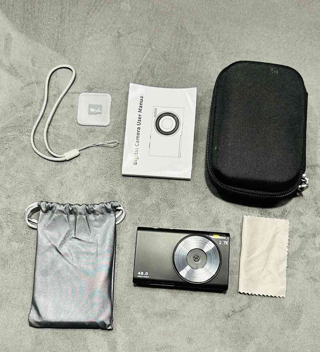 السلام عليكم .. اخوان كامرة DC402-AF - دقة التصوير ( 48 ) ميجابكسل - تسجيل الفيديو يدعم دقة ( 4K ) 
عدسة التقريب مزودة بخاصية الضبط البؤري التلقائي وتقريب رقمي للزوم يصل الى ( 16 ) ضعفاً مع فلاش اضائة
الشاشة تحتوي على عرض IPS بحجم 2.8 بوصة 
وتكدر تستخدمها كاميرا ويب للبث المباشر 
البكج جنطة خاصة بالكامرة ورام حجم 32 
سعر الكاميرا 35 الف مع التوصيل .


**إذا كنت صاحب هذا الإعلان وتريد حذفه لأي سبب، رجاءا أرسل رسالة إلى الدعم الفني**