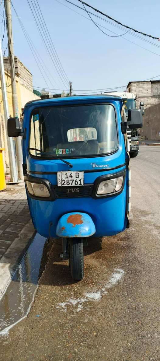 سلام عليكم
تكتك tvs
موديل 20 طابة 21 
سعر خمس ملايين و 200
***********
رقم وسنوية رقم نكليزي
