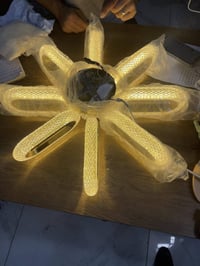 عملاق • جديد • ثلاث الوان