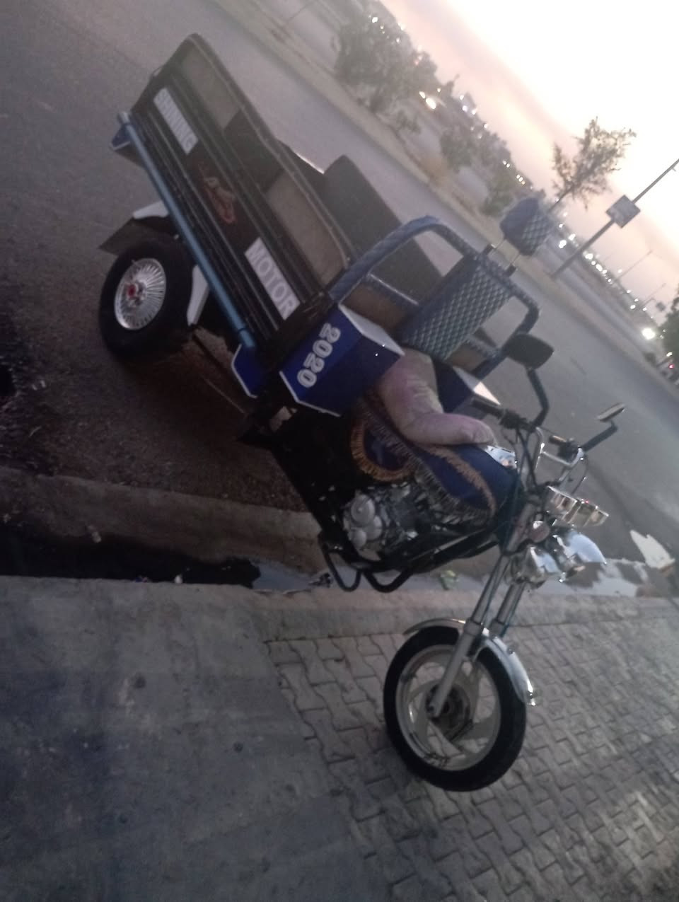 شباب عندي هاي الستوته موديل 2020 مابيهه كل عيب رگبه شاصي كلى بشرط اوراق كامل كهربائيات كل. جديد السعر مليون و200هاذه رقمي الشراي يجي ويدلل***********
