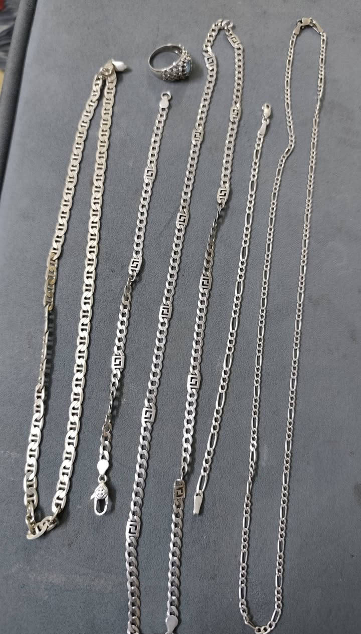 السلام عليكم 
٦٦ غرام قفل ٣٥٠٠ للغرام مكاني بابل 
ابيع صياغه 

***********
