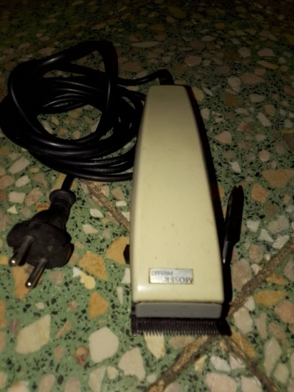 للبيع جيرمني اصلي السعر 90 الف قفل مكاني بغداد الشعله للتصال *********** وتساب وخاص وتصال متوفر
