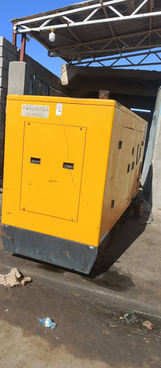 السلام عليكم مولد للبيع بيركنز انكليزي 50 كيفي جديد ***********
