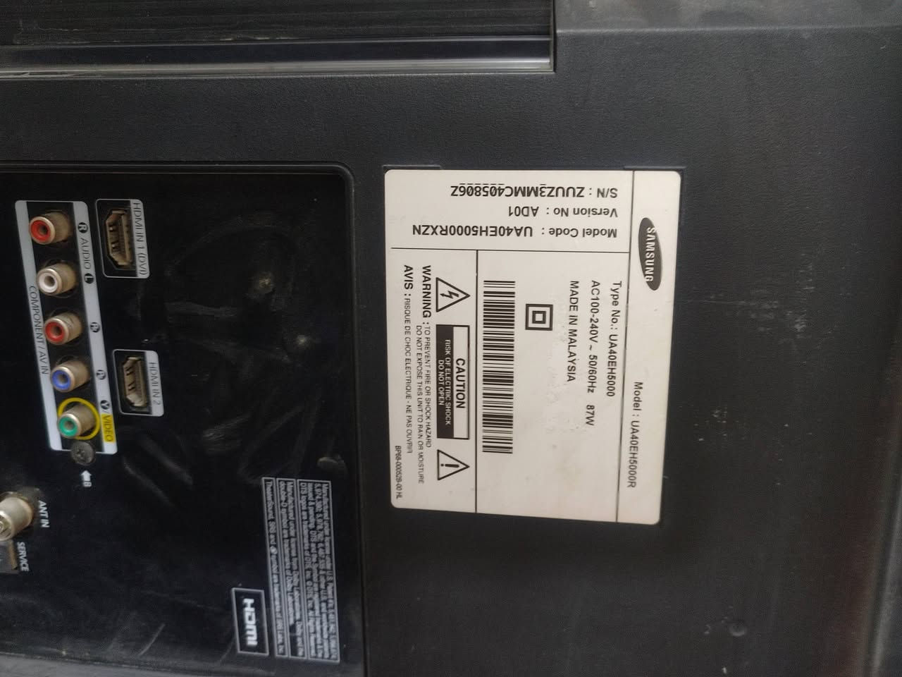 شاشه سامسونح حجم 40. بيها خط ابيض خيال مثل ما واضح بالصوره شغاله ما مآثر على شغلها  السعر60 مكان بغداد كياره


**إذا كنت صاحب هذا الإعلان وتريد حذفه لأي سبب، رجاءا أرسل رسالة إلى الدعم الفني**