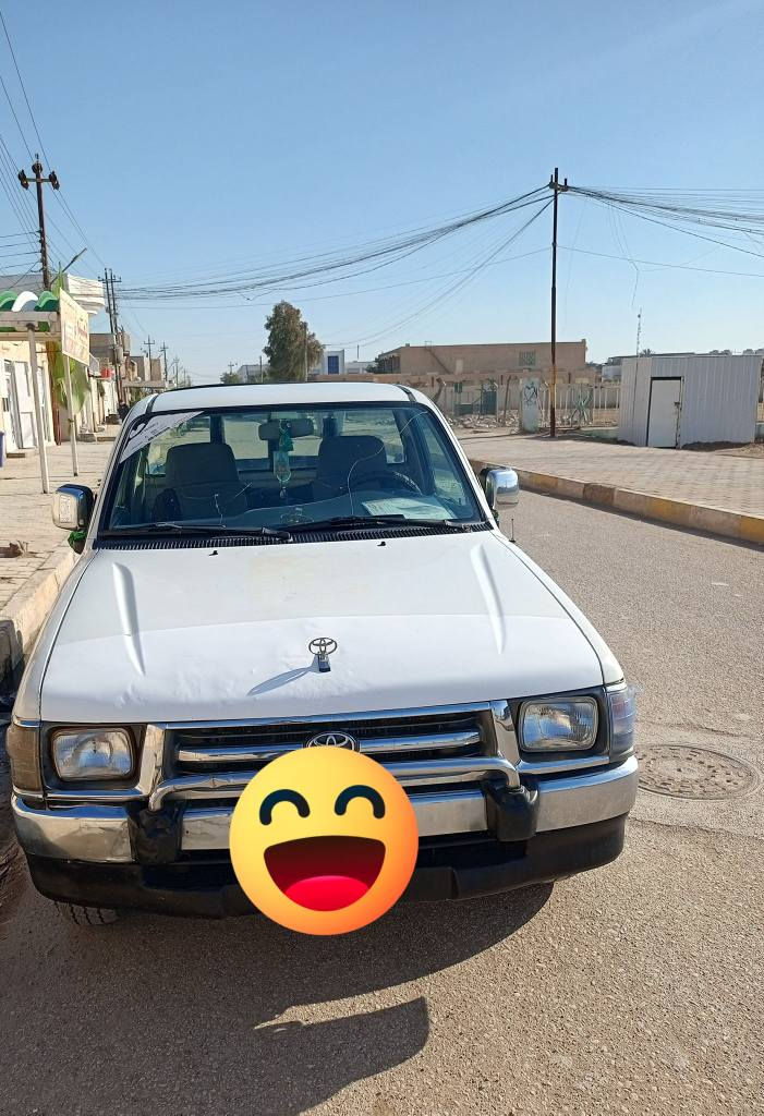 السلام عليكم
سياره مديل98 كفاله عامه 
رقم واسط 
السعر 88وبيها مجال 
***********
