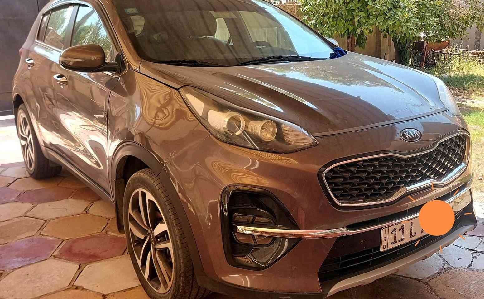 للبيع كيا  سبورتج موديل  2020  خليجي الدولية
 محرك 2000  دوش  مواصفات  عادية سويج  داخل حمصي  تبريد قطعتين 
 حساسات امامية وخلفية شاشة بلادية تو ويل  درايف مود قمارة حديد خمسة ويل كب كير مكينة صدر تبريد كله جاهز   ماشية 73  بيها صبغ  جاملغين وبنيد سونار موجود  رقم بغداد انكليزي  بسمي تحويل مباشر  مكان  

بغداد  سعر  173  بي  مجال  

اتصال  ***********

