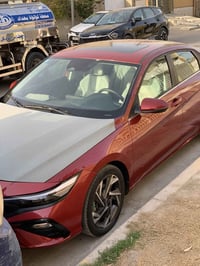 🙋‍♂️ النترا هايبرد 2024احمر وارد أمريكي فول واحد ع واحد داخل ابيض ماشي...