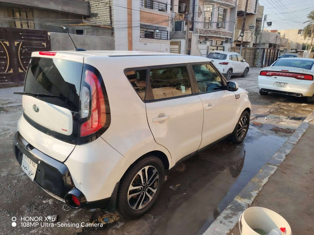 سلام عليكم صول وارد كندي موديل 2016 محرك GT 1600
َويل كب
شاشه كبيره ماشيه 70 ضربتها بس باب ورة وكدام بدون تصليح وتبديل باب  الصدر والورة السياره كلش كلش نضيفه مال بنية تروح دوام وترجع
السعر ١٢٠ وبيهة مجال رقم سليمانية
رقم صاحب السيارة ***********
مكلف بالنشر
