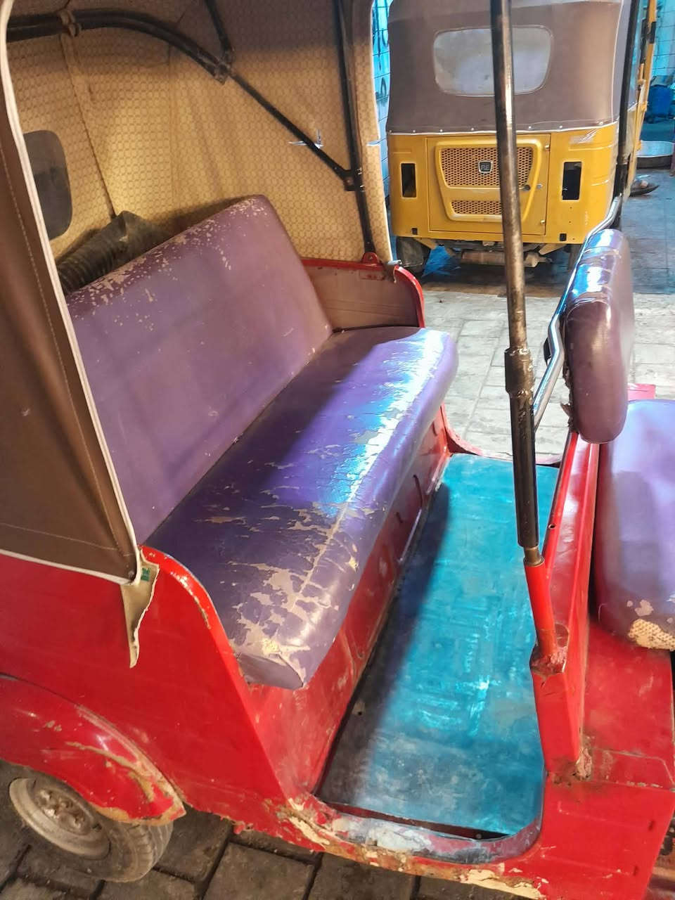 تكتك 18 رقم نكليزي 4600 وبيهة مجال بسيط
***********
